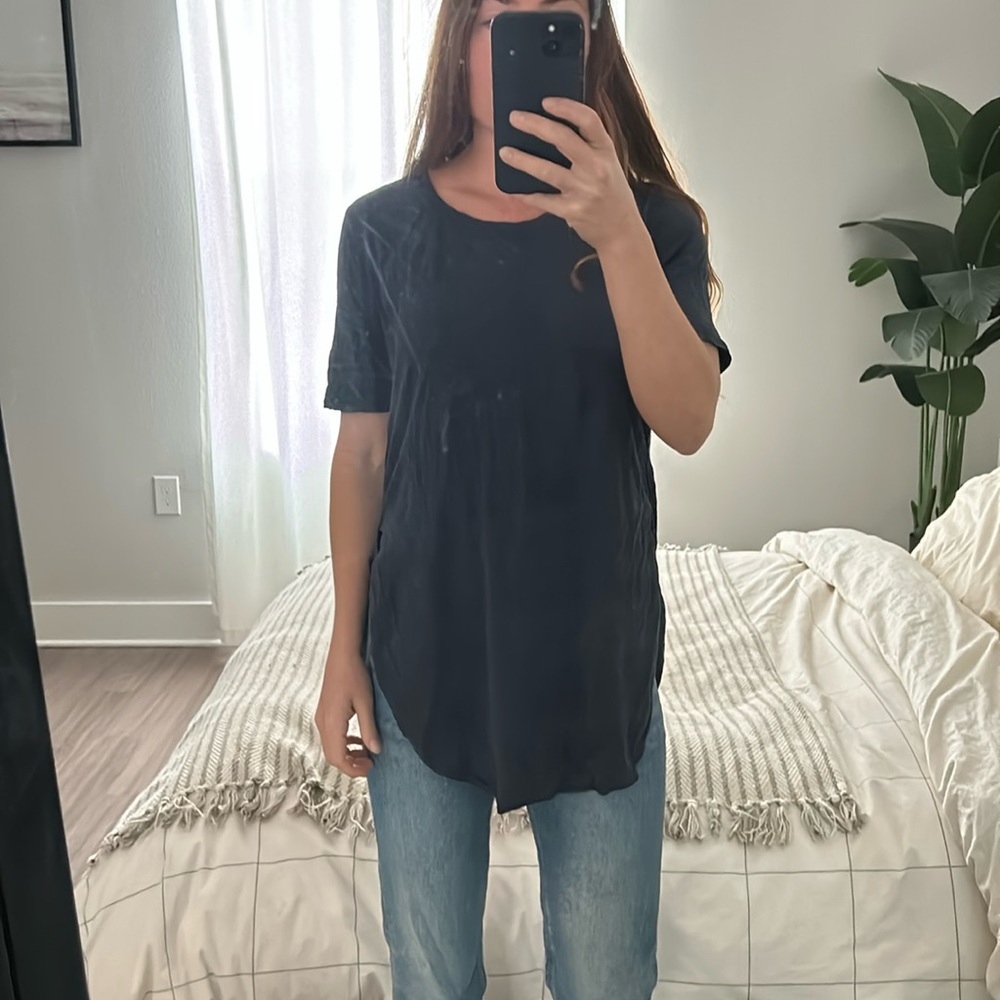 Lululemon dark blue tunic tee